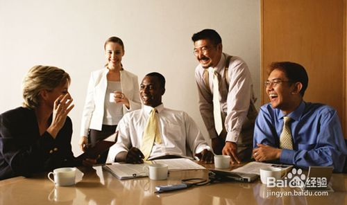 “开云kaiyun官方网站”上半年万达收入1084.7亿元 超额完成各项指标(图1) 开云kaiyun官方网站